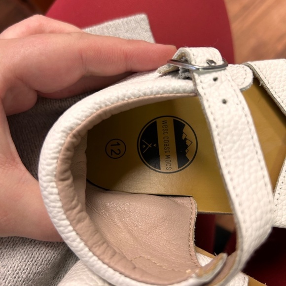 Sandals_&_Flip_Flops